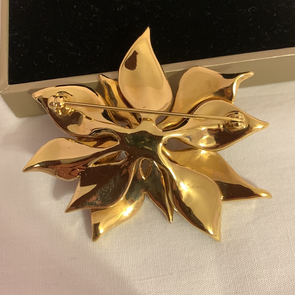 ST. THOMAS Brooch. Holiday Collection. - Picture 3 of 9